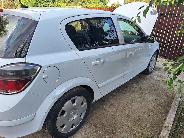 OPEL Astra 2008 — imagine 4