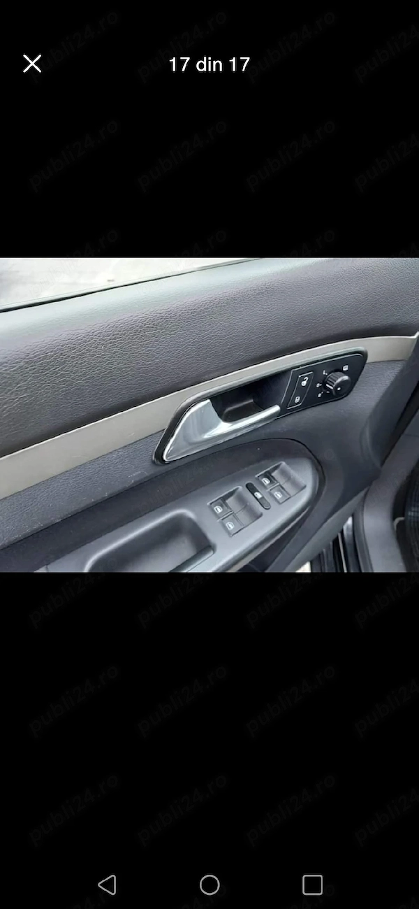VOLKSWAGEN Touran 2009