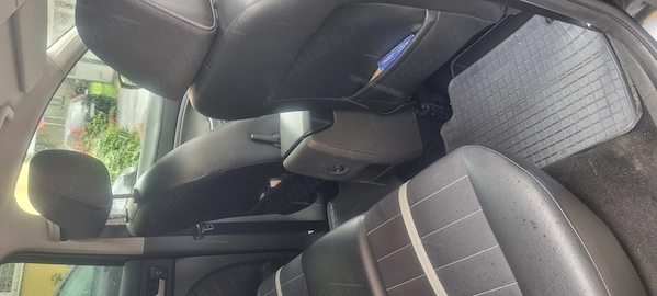 FORD Kuga 2011 — imagine 9
