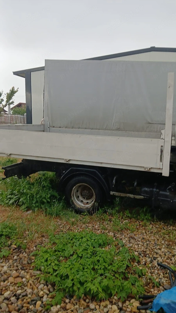 RENAULT Unknown Model 2010 — imagine 5
