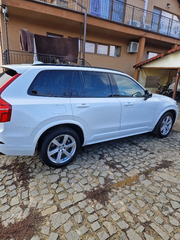 VOLVO XC90 2023 — imagine 5