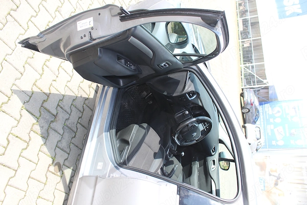 CITROËN C4 2015 — imagine 9