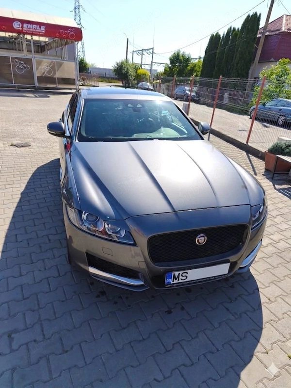 Vând Jaguar XF 2018