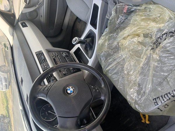 BMW i5 2012 — imagine 4