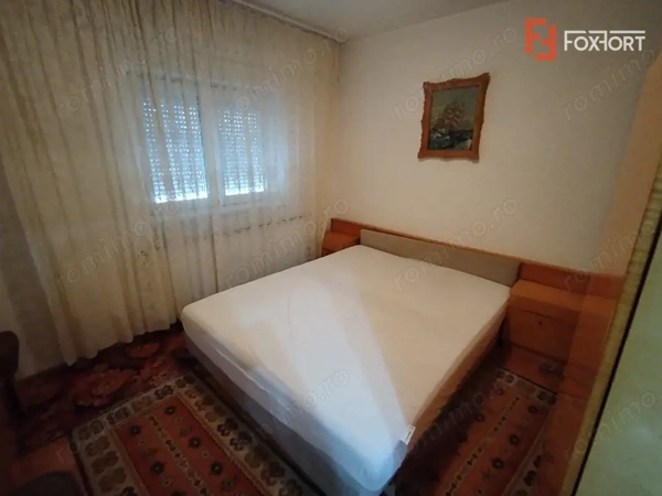 Apartament cu 3 camere de vanzare in zona Soarelui — fotografia 3