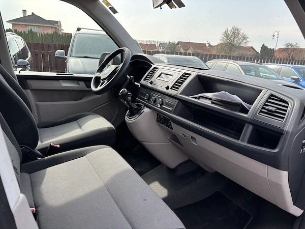 VOLKSWAGEN Transporter 2015 — imagine 9