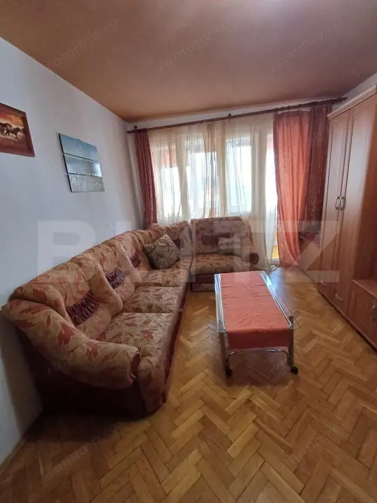 Apartament cu 3 camere, 75 mp, zona Complexul Studențesc — fotografia 3