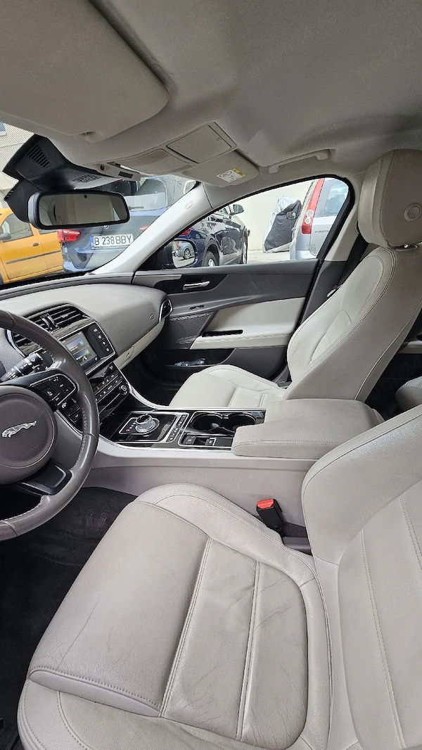 JAGUAR XE 2016 — imagine 5