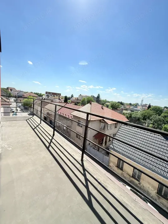 Penthouse 100 mp, terasă panoramică de 124 mp, zona Titulescu — fotografia 1