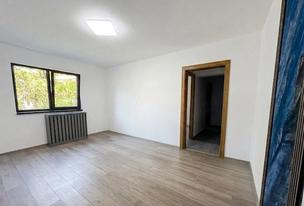 De vanzare apartament 2 camere in Sacele renovat complet et intermediar — fotografia 1