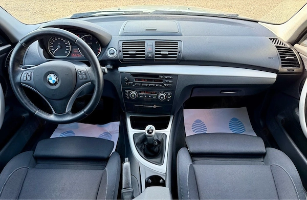 BMW 1 Series 2009 — imagine 6