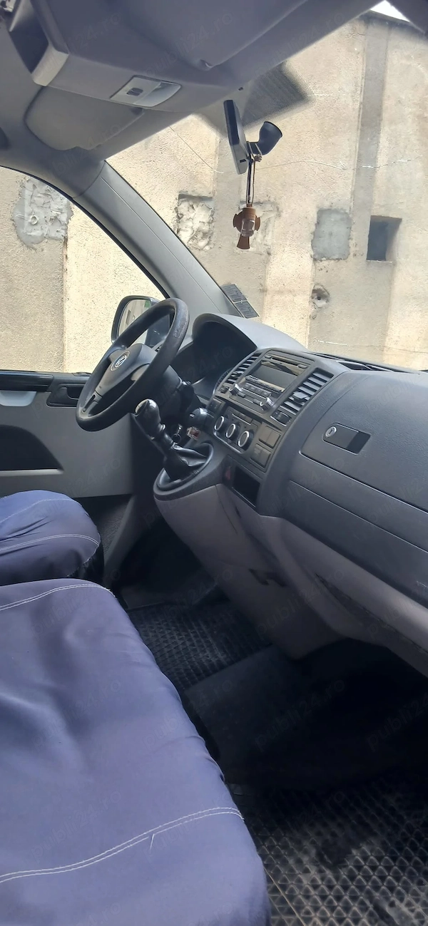 VOLKSWAGEN Transporter 2012 — imagine 5