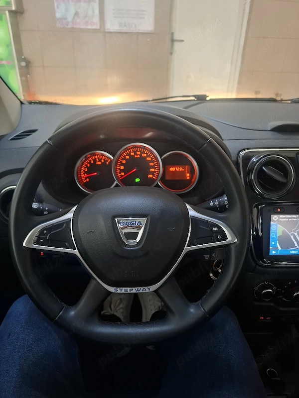 DACIA Logan Stepway 2018 — imagine 3