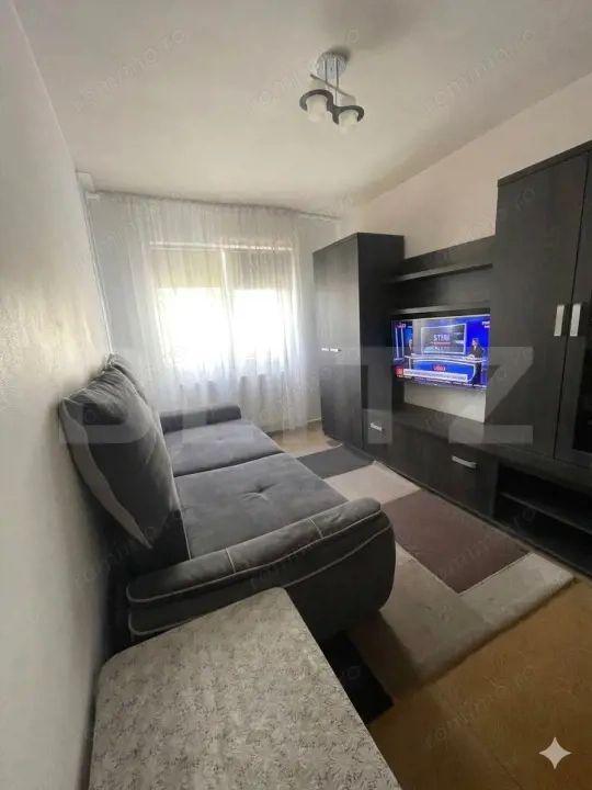 Apartament 2 camere decomandate, zonă foarte bună – ideal locuit sau investiție — fotografia 2