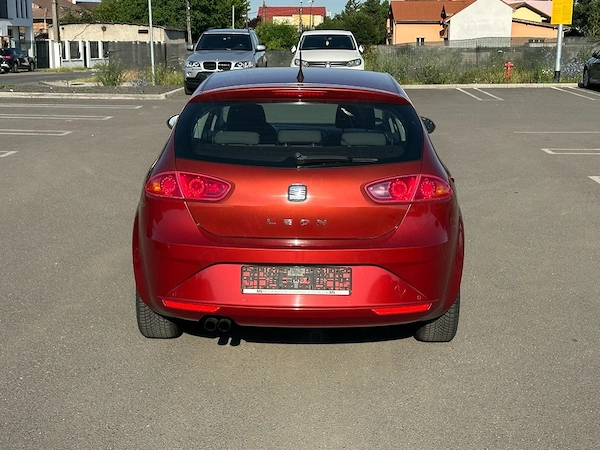 SEAT Leon 2011 — imagine 8