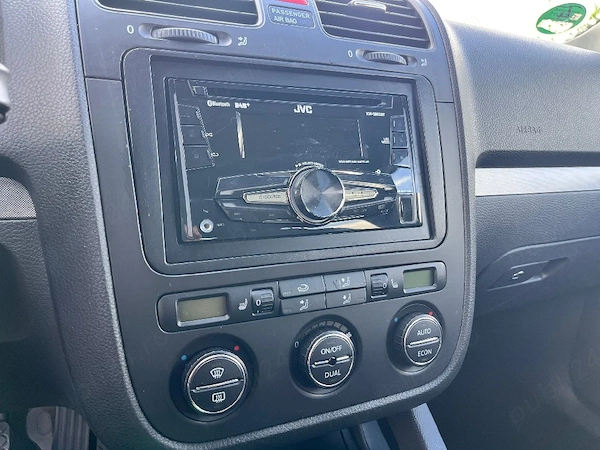 VOLKSWAGEN Jetta 2008 — imagine 9