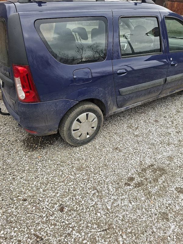 DACIA Logan 2010 — imagine 4