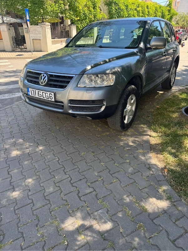 VOLKSWAGEN Touareg 2005