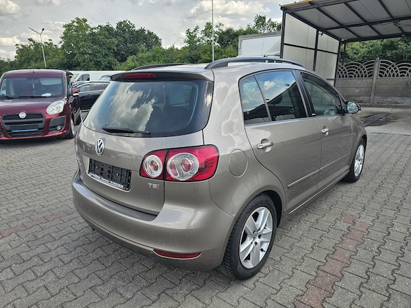 VOLKSWAGEN Golf 2013 — imagine 17