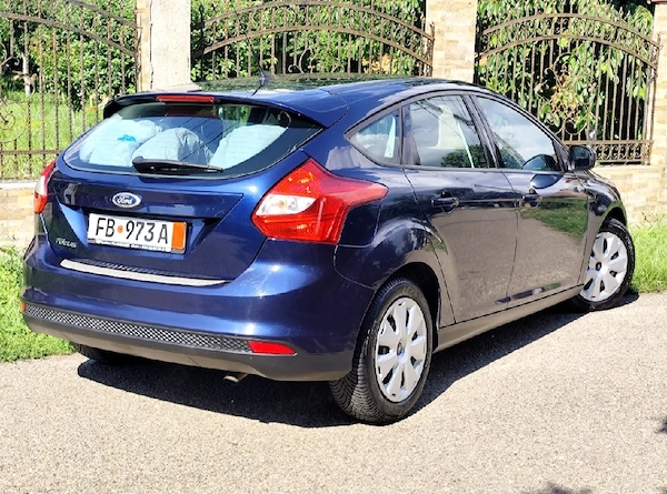 FORD Focus 2012 — imagine 3