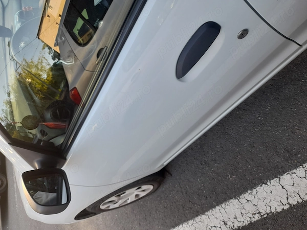 DACIA Logan 2018 — imagine 4