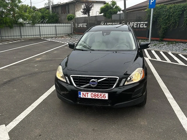 VOLVO XC60 2012 — imagine 5
