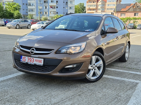 OPEL Astra 2015