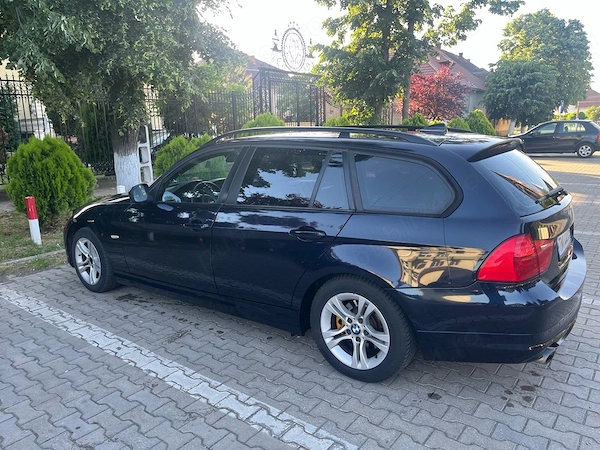 BMW 3 Series 2010 — imagine 4