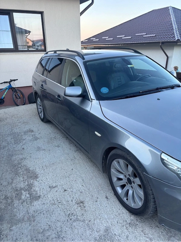 BMW 5 Series 2009 — imagine 9