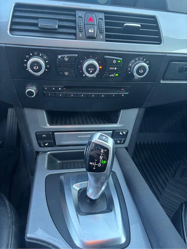 BMW 5 Series 2009 — imagine 6