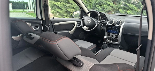 DACIA Duster 2012 — imagine 7