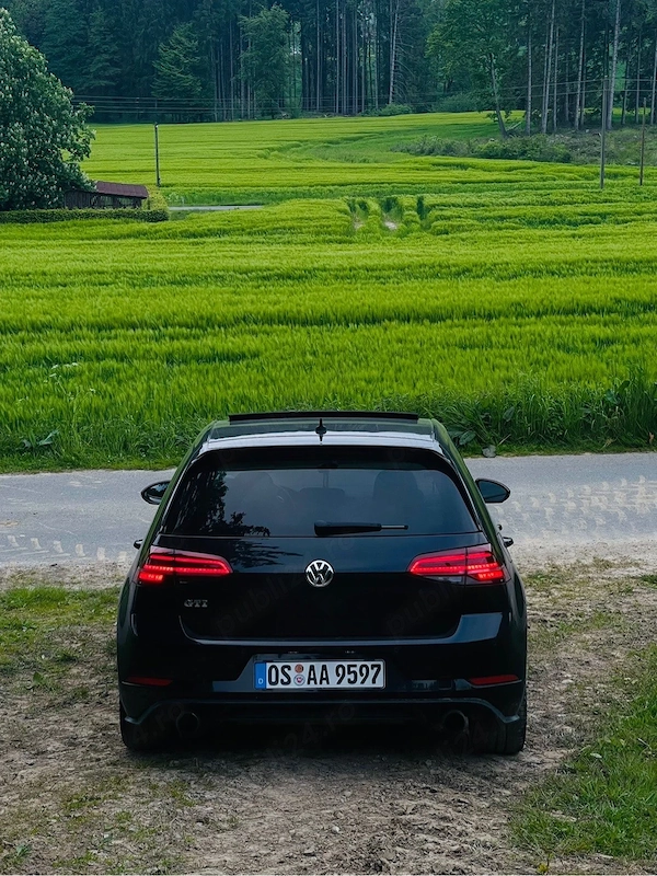VOLKSWAGEN Golf 2018 — imagine 2