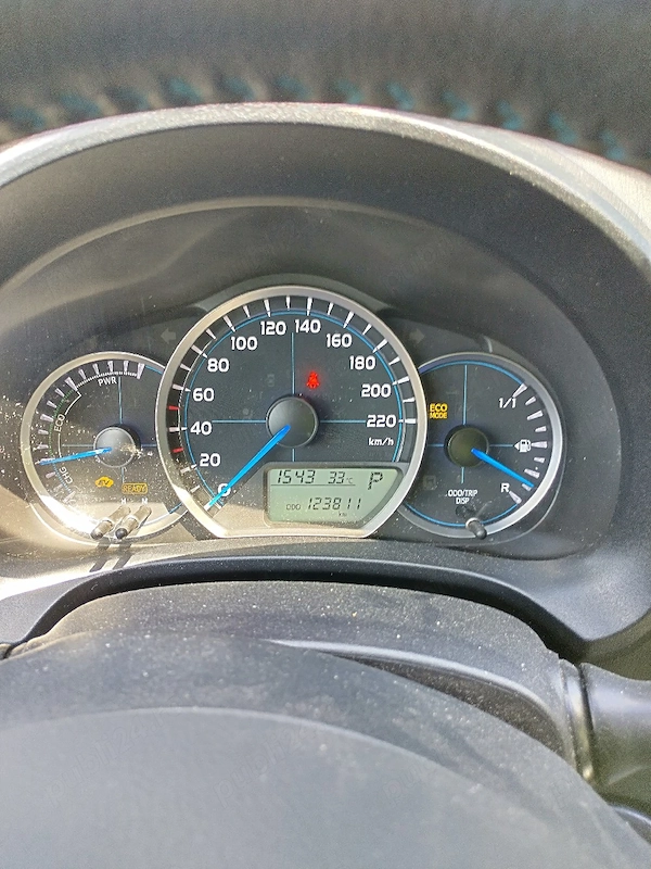 TOYOTA Yaris 2012 — imagine 5