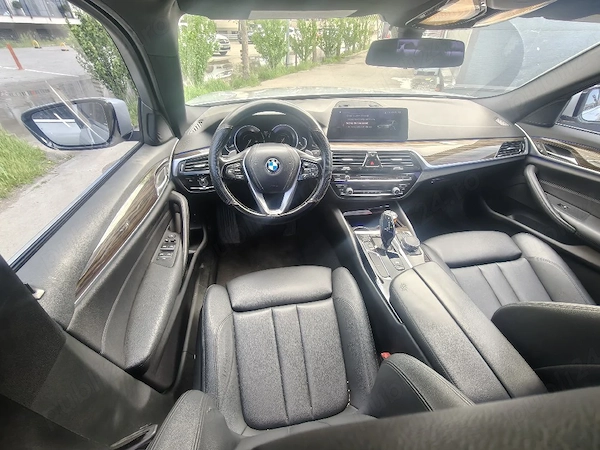 BMW 5 Series 2018 — imagine 14