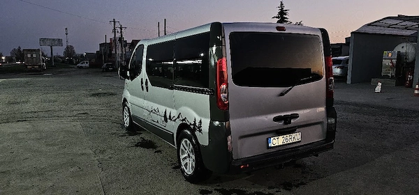 OPEL Vivaro 2011 — imagine 3