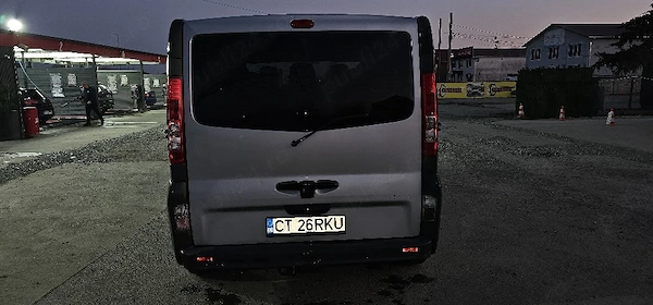OPEL Vivaro 2011