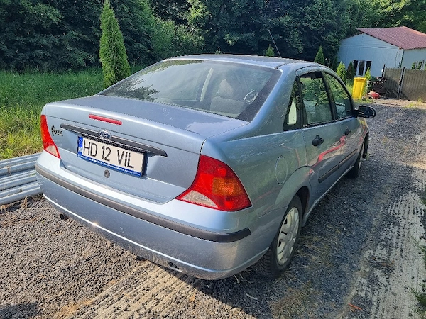 FORD Focus 2004 — imagine 4