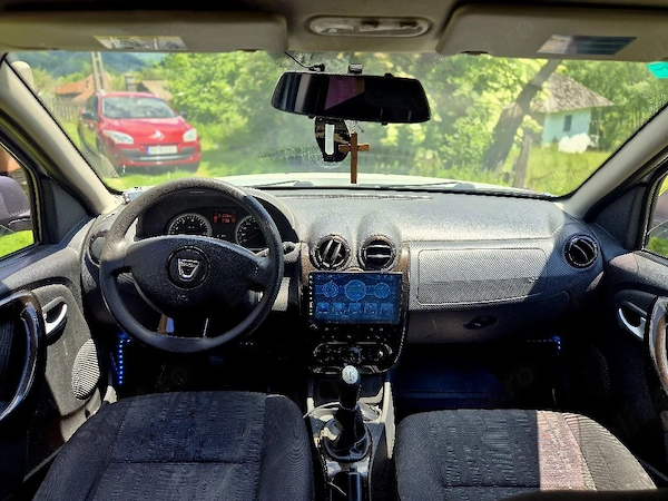 DACIA Duster 2011 — imagine 3