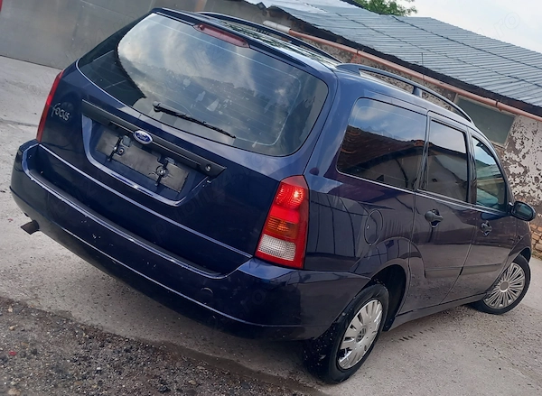 FORD Focus 2001 — imagine 3