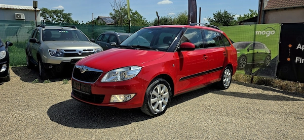SKODA Fabia 2010 — imagine 3