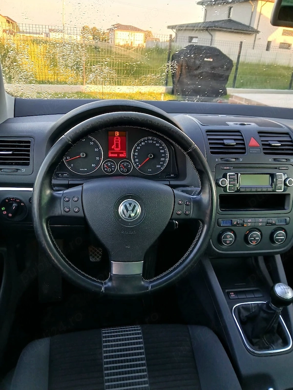 VOLKSWAGEN Golf 2009 — imagine 9
