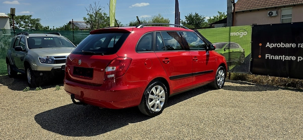 SKODA Fabia 2010 — imagine 5