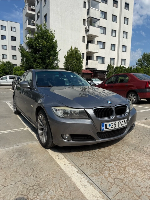 BMW 3 Series 2009