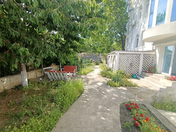 In Bloc 2016,Sagului,Cu Centrala și Loc Parcare Privat, Mobilat Ok,300 E — fotografia 3