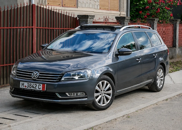 VOLKSWAGEN Passat 2013