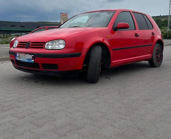 VOLKSWAGEN Golf 1999