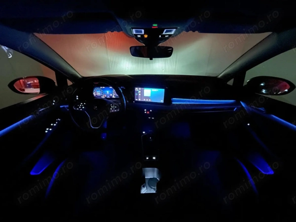 VOLKSWAGEN Golf 2022 — imagine 7