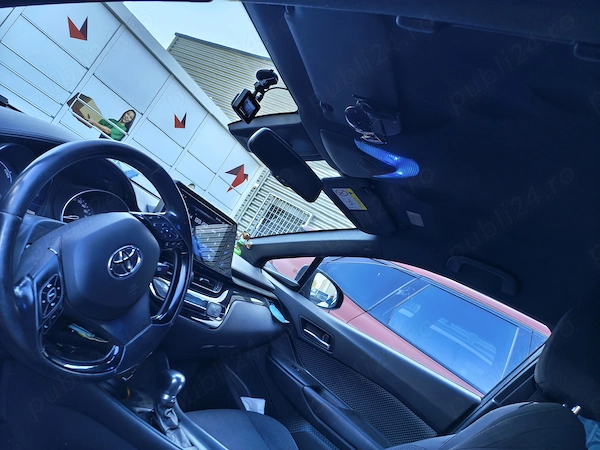TOYOTA C-HR 2018 — imagine 8