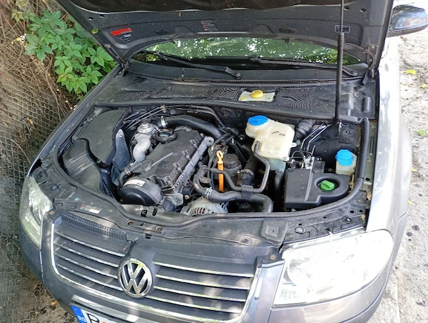 VOLKSWAGEN Passat 2005 — imagine 3
