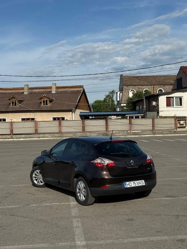 RENAULT Megane 2015 — imagine 2
